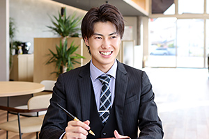 カーライフアドバイザー　那須 龍吾